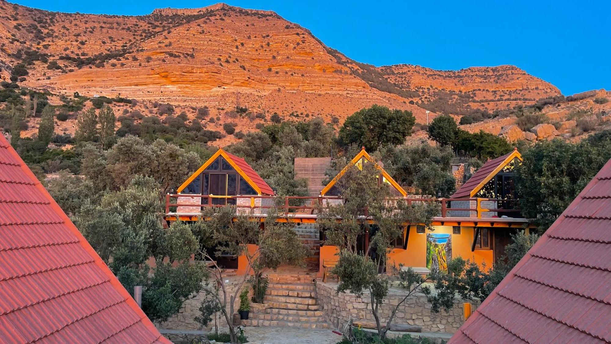 Dana Luxury Huts Hotel Exterior photo