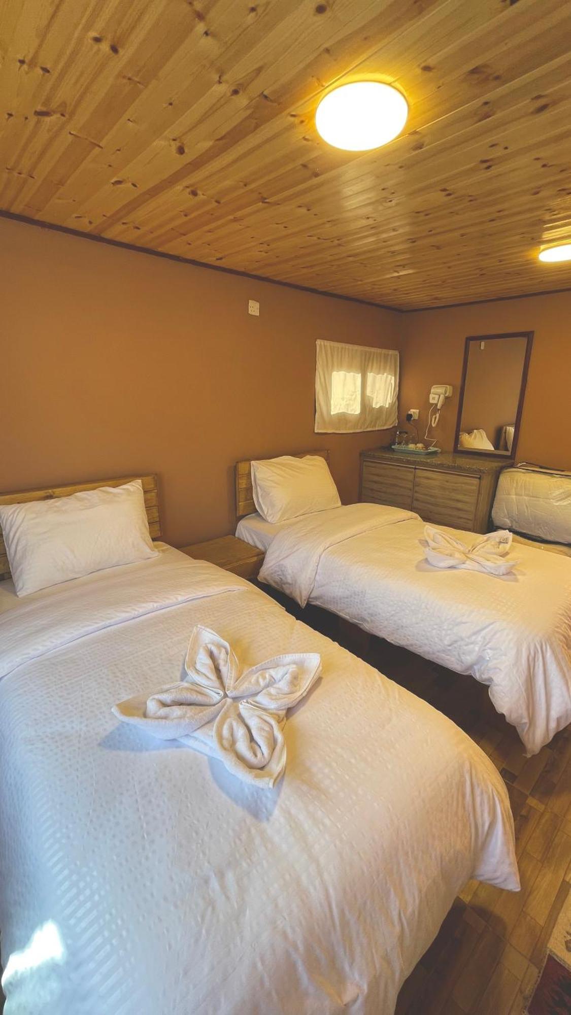 Dana Luxury Huts Hotel Exterior photo