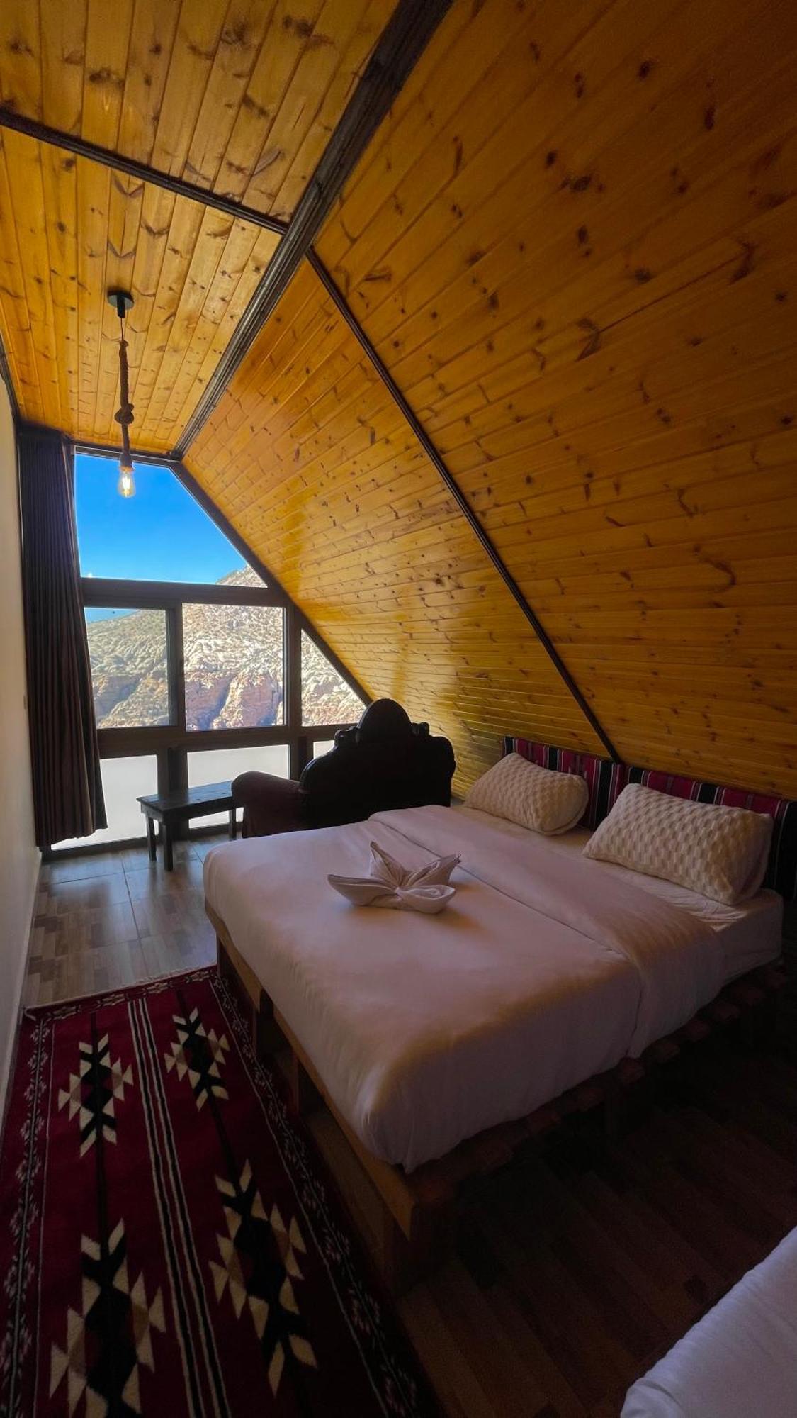 Dana Luxury Huts Hotel Exterior photo