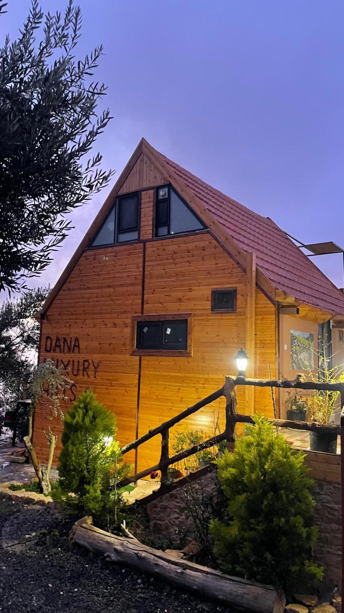 Dana Luxury Huts Hotel Exterior photo