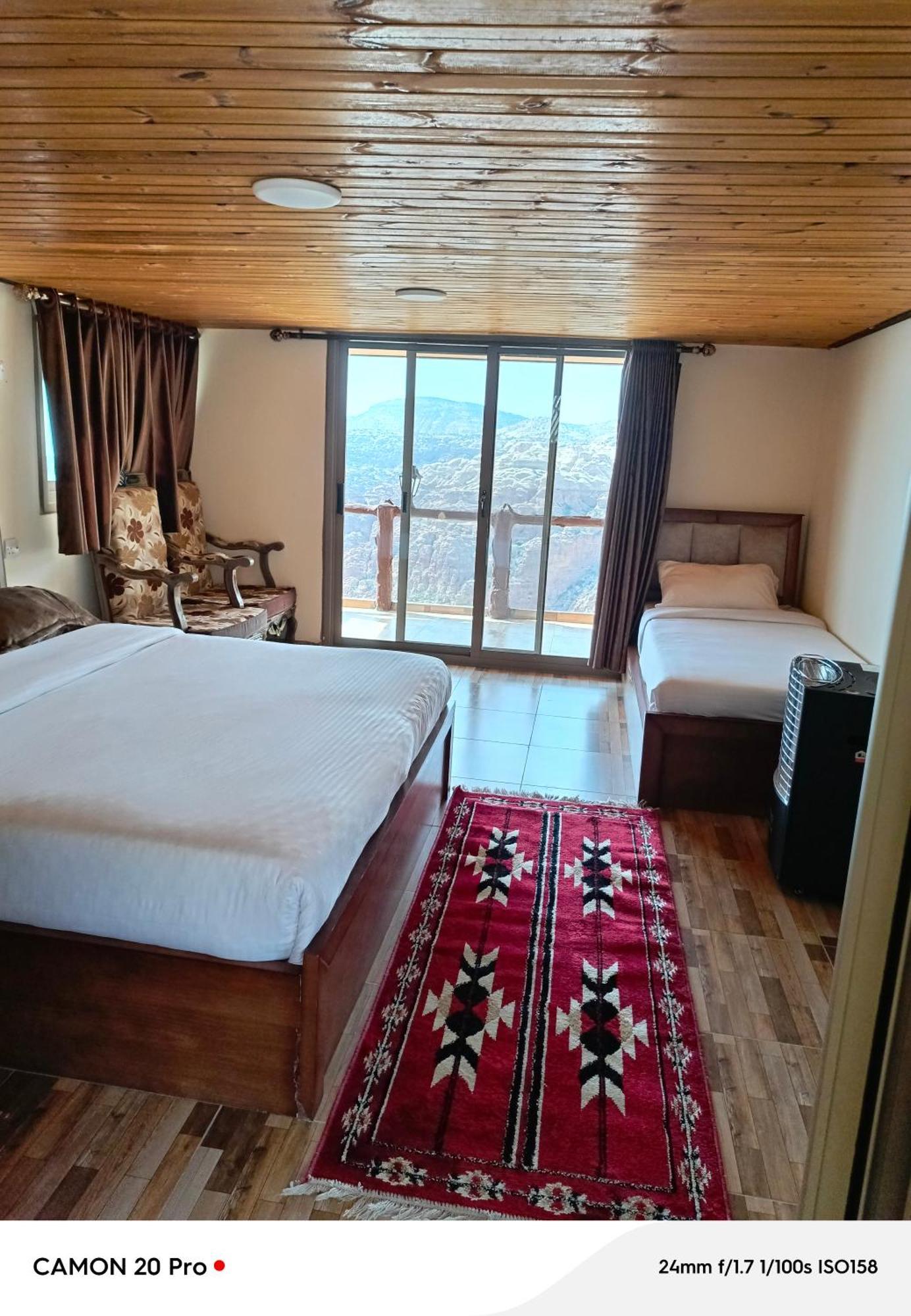 Dana Luxury Huts Hotel Exterior photo