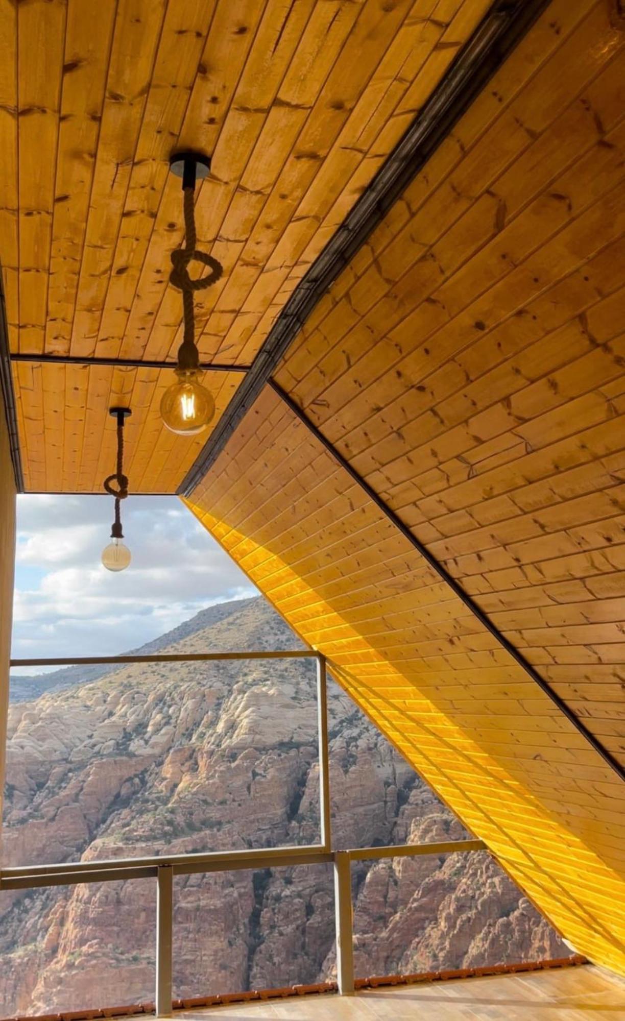 Dana Luxury Huts Hotel Exterior photo